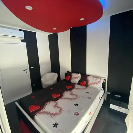 Iris Nocleg ze śniadaniem 3*