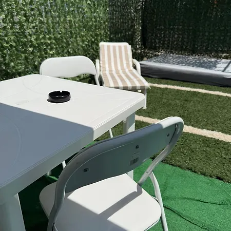 Iris Nocleg ze śniadaniem 3*